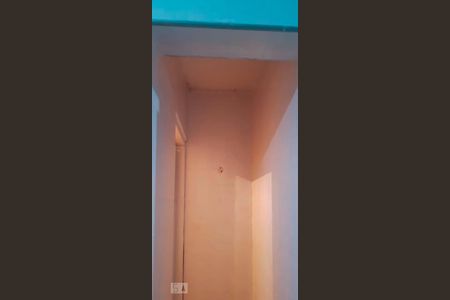 Acesso Banheiro de casa para alugar com 1 quarto, 40m² em Vila Mesquita, São Paulo