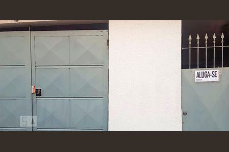 Fachada de casa para alugar com 1 quarto, 40m² em Vila Mesquita, São Paulo