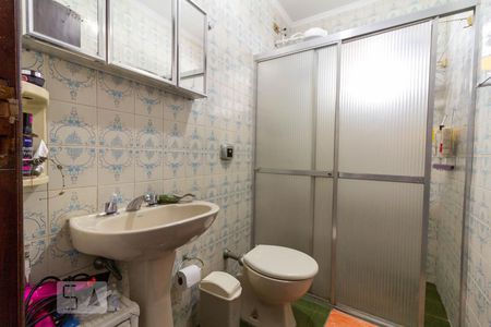 Casa à venda com 250m², 3 quartos e 2 vagas Casa à venda com 250m², 3 quartos e 2 vagasBanheiro Suíte 1