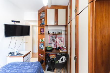 Apartamento à venda com 82m², 3 quartos e 2 vagasQuarto 2