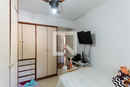 Apartamento à venda com 82m², 3 quartos e 2 vagasQuarto 1