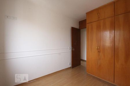 Apartamento para alugar com 69m², 3 quartos e 2 vagasQuarto 3