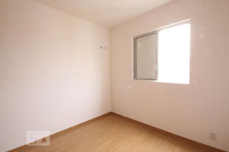 Apartamento para alugar com 69m², 3 quartos e 2 vagasQuarto 2