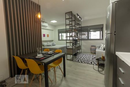 Entrada de kitnet/studio à venda com 1 quarto, 37m² em Boa Vista, Porto Alegre