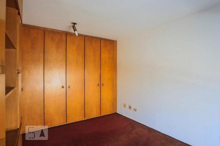 Apartamento à venda com 184m², 2 quartos e 2 vagasQuarto 2 Suíte