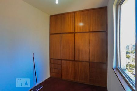Apartamento à venda com 184m², 2 quartos e 2 vagasQuarto 1