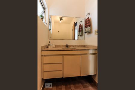 Apartamento à venda com 184m², 2 quartos e 2 vagasLavabo