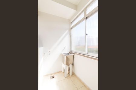 Apartamento para alugar com 83m², 2 quartos e sem vaga Apartamento para alugar com 83m², 2 quartos e sem vagaÁrea de Serviço