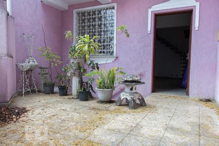 Casa para alugar com 120m², 3 quartos e 2 vagas Casa para alugar com 120m², 3 quartos e 2 vagasQuintal