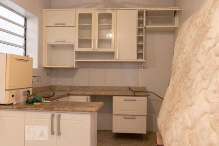 Casa para alugar com 120m², 3 quartos e 2 vagas Casa para alugar com 120m², 3 quartos e 2 vagasCozinha