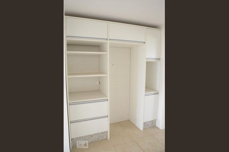 Apartamento à venda com 3 quartos, 113m² em Centro, Canoas