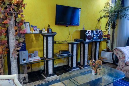 Sala de casa para alugar com 4 quartos, 160m² em Vila Feliz, São Paulo