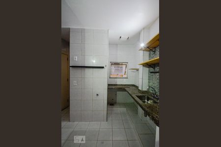 Apartamento à venda com 70m², 3 quartos e sem vaga Apartamento à venda com 70m², 3 quartos e sem vagaCozinha