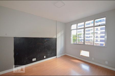 Quarto 1 de apartamento para alugar com 3 quartos, 70m² em Tijuca, Rio de Janeiro