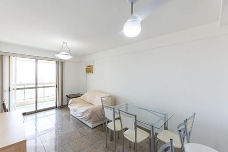 Sala de apartamento para alugar com 1 quarto, 60m² em Ingá, Niterói