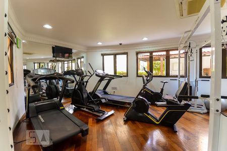 Apartamento à venda com 170m², 3 quartos e 3 vagasAcademia