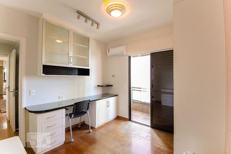 Apartamento à venda com 170m², 3 quartos e 3 vagasSuíte 3