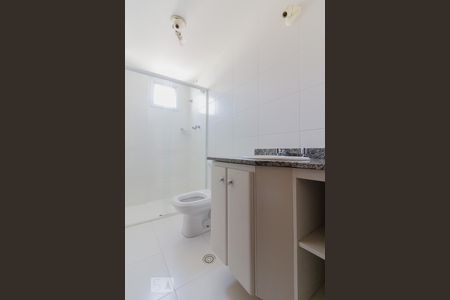 Banheiro de apartamento para alugar com 3 quartos, 91m² em Vila Santa Teresa, Santo André