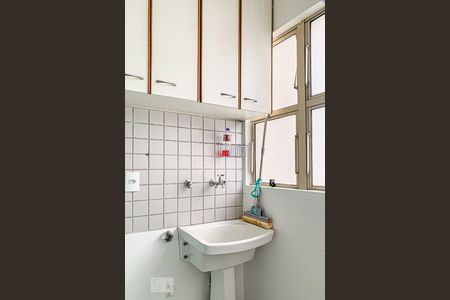 Apartamento para alugar com 60m², 2 quartos e 1 vaga Apartamento para alugar com 60m², 2 quartos e 1 vagaÁrea de Serviço