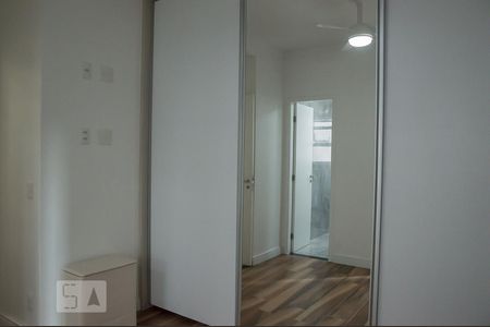 Apartamento à venda com 93m², 2 quartos e 2 vagasQuarto Suíte