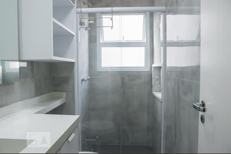 Apartamento à venda com 93m², 2 quartos e 2 vagasBanheiro da Suíte