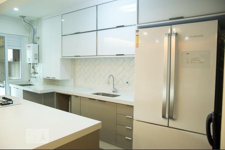 Apartamento à venda com 93m², 2 quartos e 2 vagasCozinha