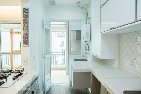 Apartamento à venda com 93m², 2 quartos e 2 vagasCozinha - Armários