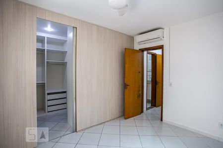Suíte 1 de casa para alugar com 3 quartos, 160m² em Tijuca, Rio de Janeiro