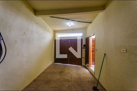 Casa à venda com 150m², 3 quartos e 1 vaga Casa à venda com 150m², 3 quartos e 1 vagaGaragem