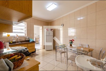 Casa à venda com 150m², 3 quartos e 1 vaga Casa à venda com 150m², 3 quartos e 1 vagaCozinha