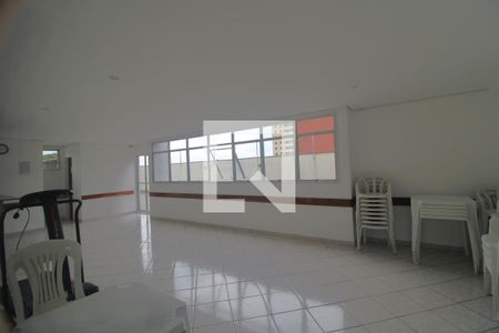 Apartamento à venda com 54m², 2 quartos e 1 vagaÁrea comum 