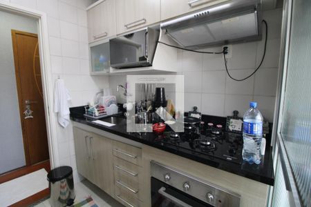 Apartamento à venda com 54m², 2 quartos e 1 vagaCozinha