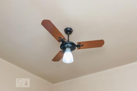 Apartamento para alugar com 290m², 4 quartos e 1 vaga Apartamento para alugar com 290m², 4 quartos e 1 vagaQuarto 2 - Ventilador