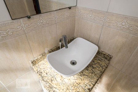Apartamento para alugar com 290m², 4 quartos e 1 vaga Apartamento para alugar com 290m², 4 quartos e 1 vagaBanheiro 1 - Detalhe da pia