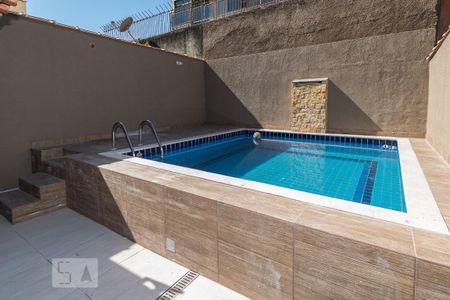 Apartamento para alugar com 290m², 4 quartos e 1 vaga Apartamento para alugar com 290m², 4 quartos e 1 vagaQuintal dos fundos - Piscina