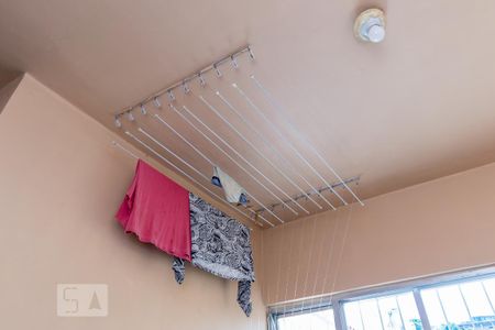 Apartamento para alugar com 290m², 4 quartos e 1 vaga Apartamento para alugar com 290m², 4 quartos e 1 vagaÁrea de Serviço - Varal de roupas