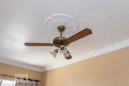 Sala - Ventilador de apartamento para alugar com 4 quartos, 290m² em Braz de Pina, Rio de Janeiro