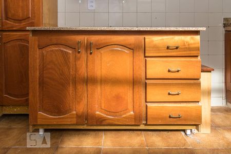 Apartamento para alugar com 290m², 4 quartos e 1 vaga Apartamento para alugar com 290m², 4 quartos e 1 vagaCozinha - Armários
