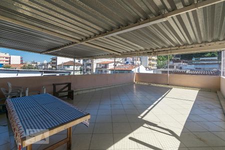 Apartamento para alugar com 290m², 4 quartos e 1 vaga Apartamento para alugar com 290m², 4 quartos e 1 vagaTerraço
