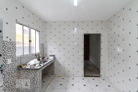 Cozinha de casa para alugar com 1 quarto, 80m² em Chácara Santo Antônio (zona Leste), São Paulo