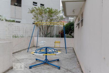 Apartamento à venda com 61m², 2 quartos e 1 vagaÁrea Comum - Playground