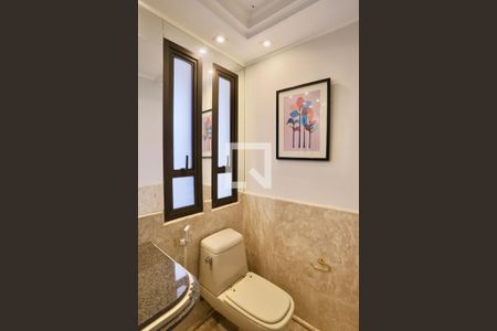 Apartamento para alugar com 200m², 3 quartos e 3 vagas Apartamento para alugar com 200m², 3 quartos e 3 vagasBanheiro Social