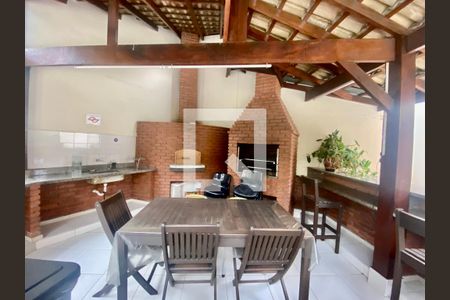 Apartamento para alugar com 200m², 3 quartos e 3 vagas Apartamento para alugar com 200m², 3 quartos e 3 vagasÁrea comum