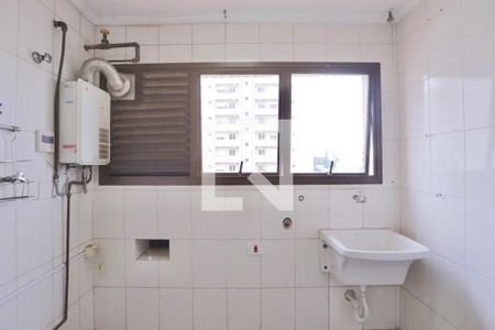 Apartamento para alugar com 200m², 3 quartos e 3 vagas Apartamento para alugar com 200m², 3 quartos e 3 vagasÁrea de Serviço