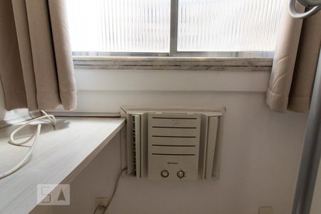 Apartamento para alugar com 96m², 2 quartos e sem vagaDetalhe suíte 1