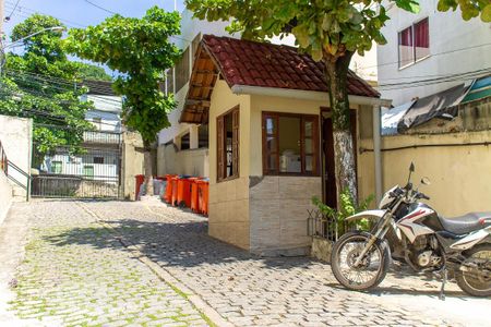 Apartamento para alugar com 60m², 2 quartos e 1 vagaEntrada