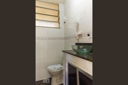 Banheiro de apartamento para alugar com 2 quartos, 60m² em Engenho Novo, Rio de Janeiro