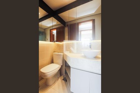 Apartamento à venda com 104m², 2 quartos e 1 vaga Apartamento à venda com 104m², 2 quartos e 1 vagaBanheiro social