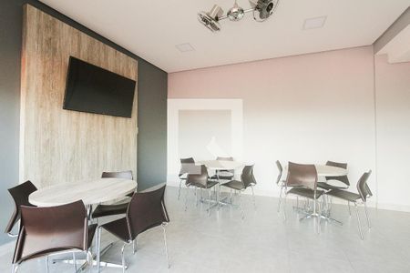 Apartamento à venda com 104m², 2 quartos e 1 vaga Apartamento à venda com 104m², 2 quartos e 1 vagaSalão de festas