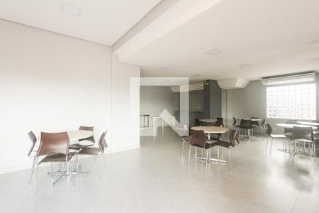 Apartamento à venda com 104m², 2 quartos e 1 vaga Apartamento à venda com 104m², 2 quartos e 1 vagaSalão de festas